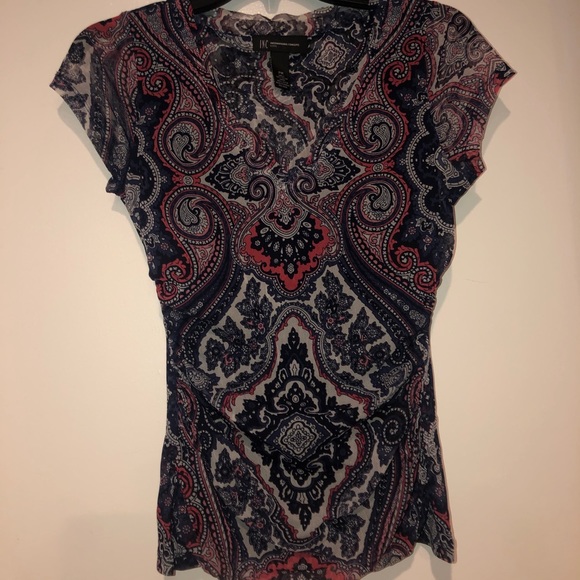 2/$10🛍INC Pattern Top - Picture 2 of 4